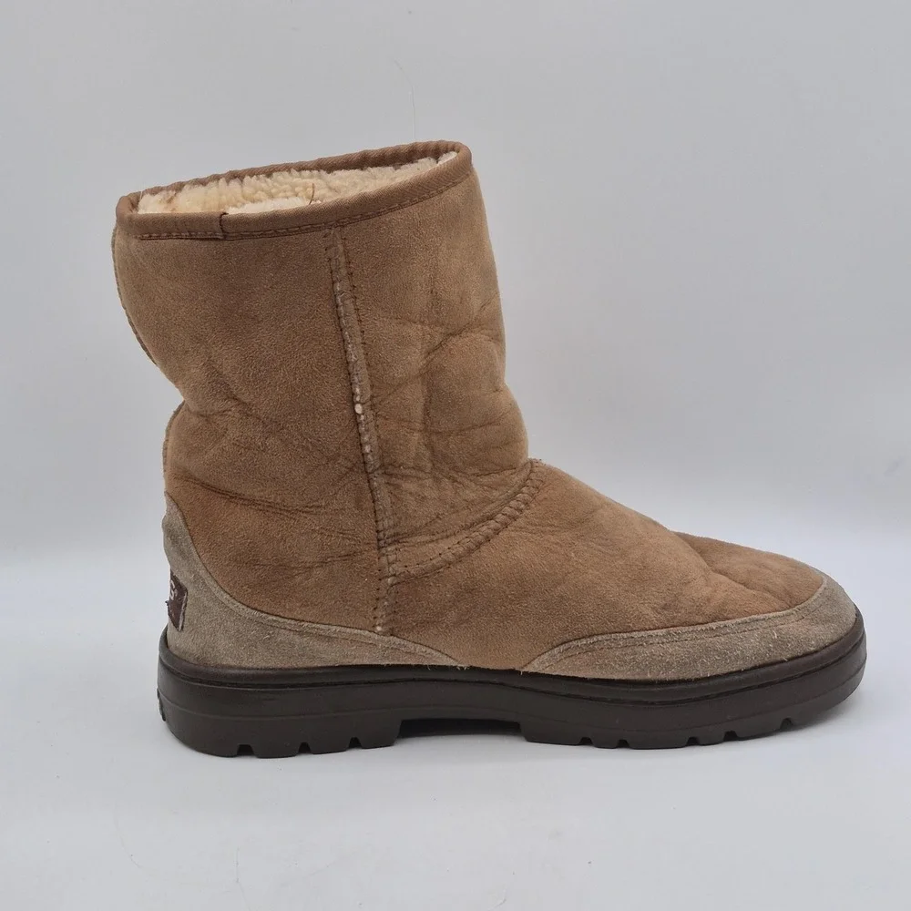 UGG Australia‎ Boots Womens Size 8 Brown Suede Shearling Lined Mid Calf Winter